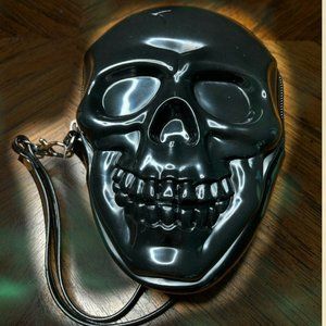 Vinyl Smiling Black Skull Zippered Wristlet